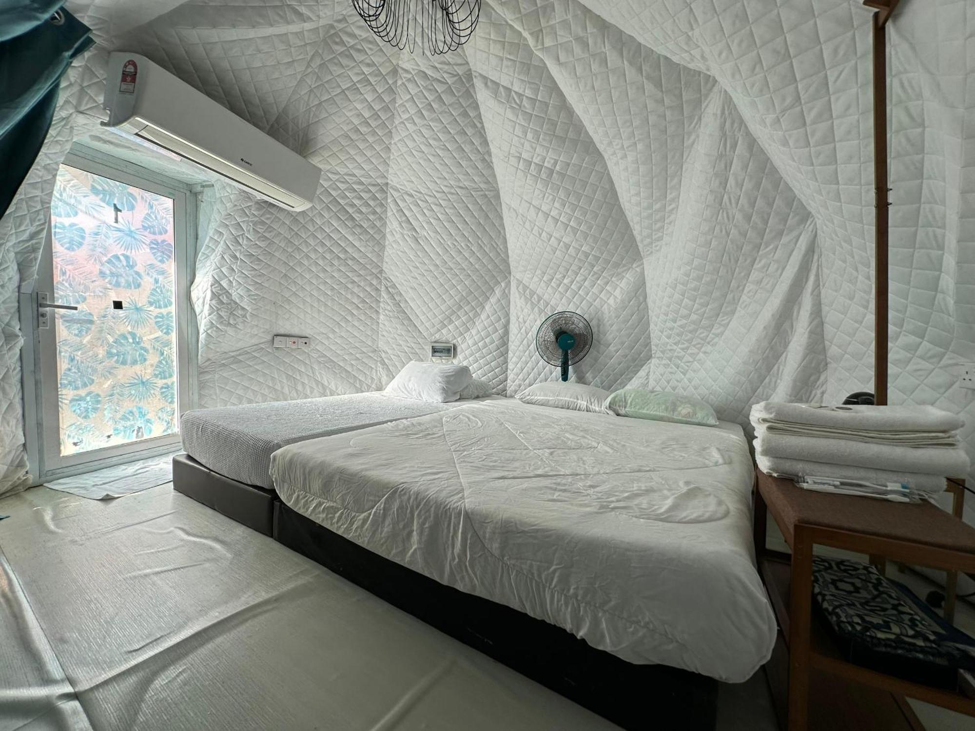 Hotel Gunung Medan Glamping & Cafe Kangar Zewnętrze zdjęcie