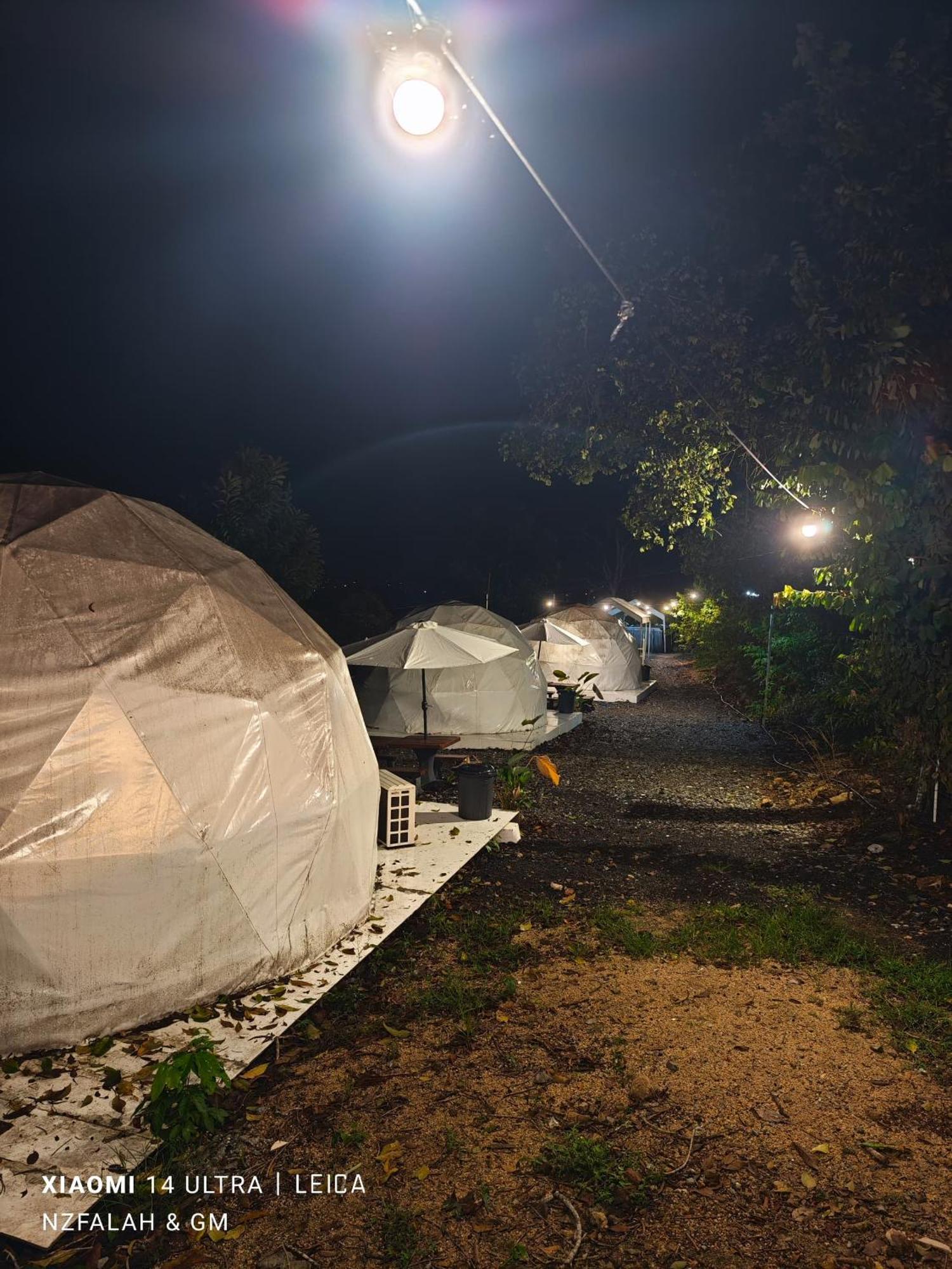 Hotel Gunung Medan Glamping & Cafe Kangar Zewnętrze zdjęcie
